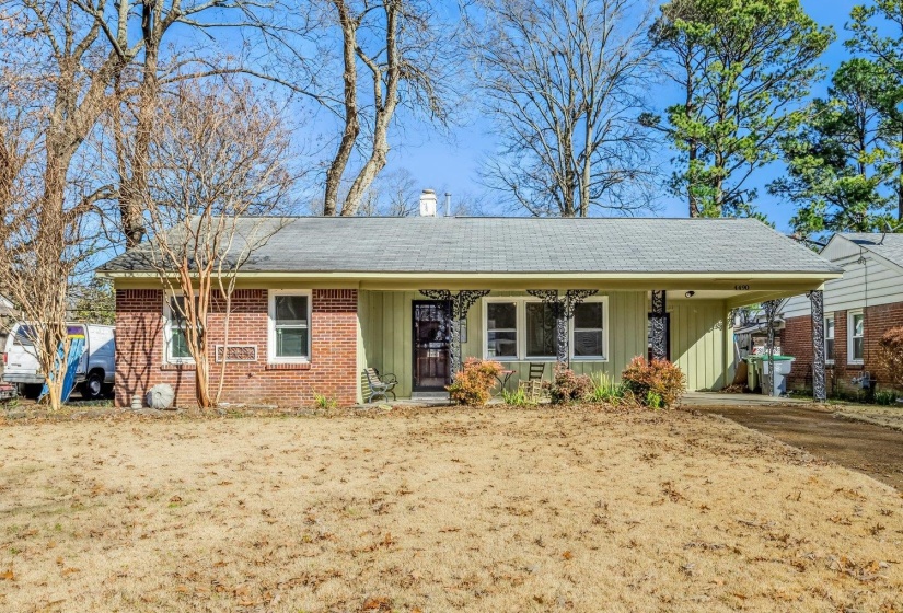 4490 GARNETT RD, Memphis, Tennessee 38117, 2 Bedroom Bedrooms, 5 Room Rooms,1 BathroomBathrooms,Residential,For Sale,GARNETT,0,10213539