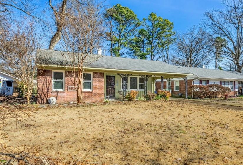 4490 GARNETT RD, Memphis, Tennessee 38117, 2 Bedroom Bedrooms, 5 Room Rooms,1 BathroomBathrooms,Residential,For Sale,GARNETT,0,10213539