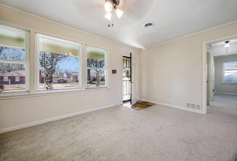 4490 GARNETT RD, Memphis, Tennessee 38117, 2 Bedroom Bedrooms, 5 Room Rooms,1 BathroomBathrooms,Residential,For Sale,GARNETT,0,10213539