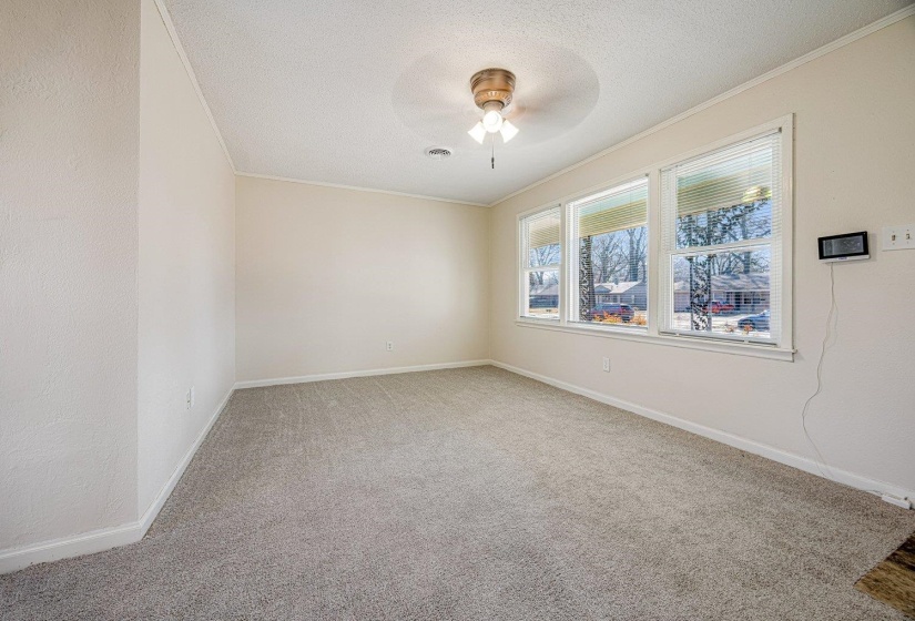 4490 GARNETT RD, Memphis, Tennessee 38117, 2 Bedroom Bedrooms, 5 Room Rooms,1 BathroomBathrooms,Residential,For Sale,GARNETT,0,10213539