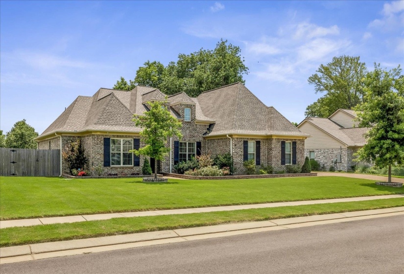 51 JOHNSBOROUGH CV, Atoka, Tennessee 38004, 4 Bedroom Bedrooms, 7 Room Rooms,2 BathroomBathrooms,Residential,For Sale,JOHNSBOROUGH,0,10226100