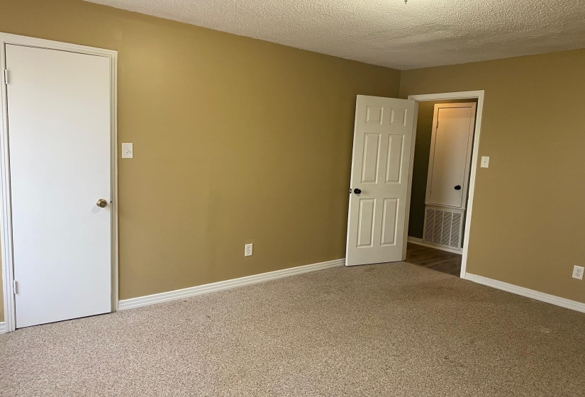 345 PAULINE DR, Adamsville, Tennessee 38310, 3 Bedroom Bedrooms, 7 Room Rooms,1.1 BathroomBathrooms,Residential,For Sale,PAULINE,0,10217615