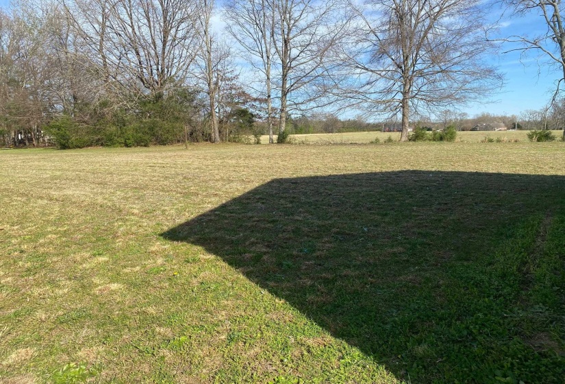 345 PAULINE DR, Adamsville, Tennessee 38310, 3 Bedroom Bedrooms, 7 Room Rooms,1.1 BathroomBathrooms,Residential,For Sale,PAULINE,0,10217615