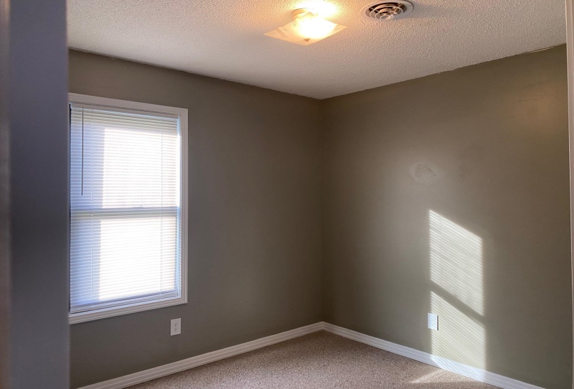 345 PAULINE DR, Adamsville, Tennessee 38310, 3 Bedroom Bedrooms, 7 Room Rooms,1.1 BathroomBathrooms,Residential,For Sale,PAULINE,0,10217615