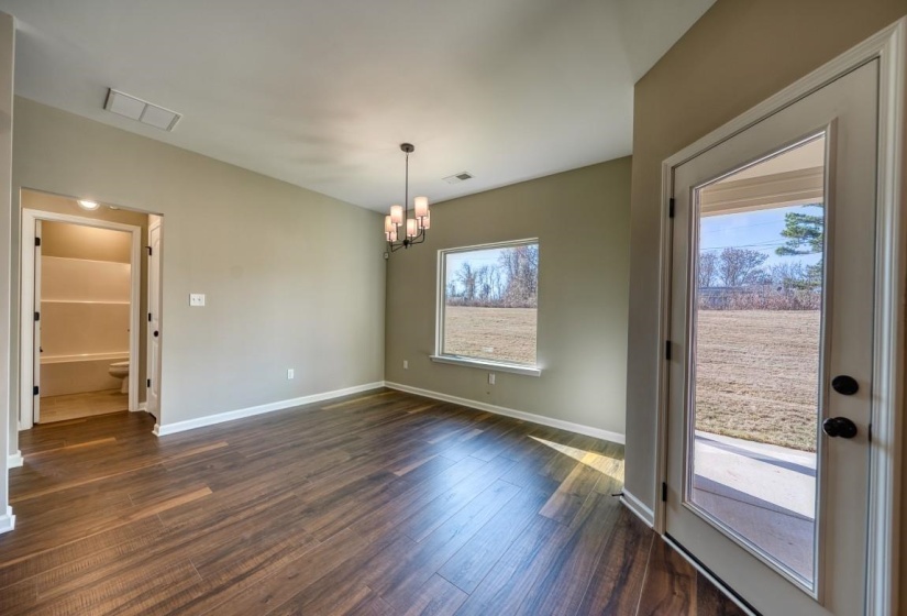 159 COMO LN, Atoka, Tennessee 38004, 4 Bedroom Bedrooms, 8 Room Rooms,3 BathroomBathrooms,Residential,For Sale,COMO,0,10210821