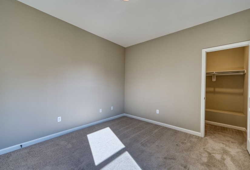 159 COMO LN, Atoka, Tennessee 38004, 4 Bedroom Bedrooms, 8 Room Rooms,3 BathroomBathrooms,Residential,For Sale,COMO,0,10210821