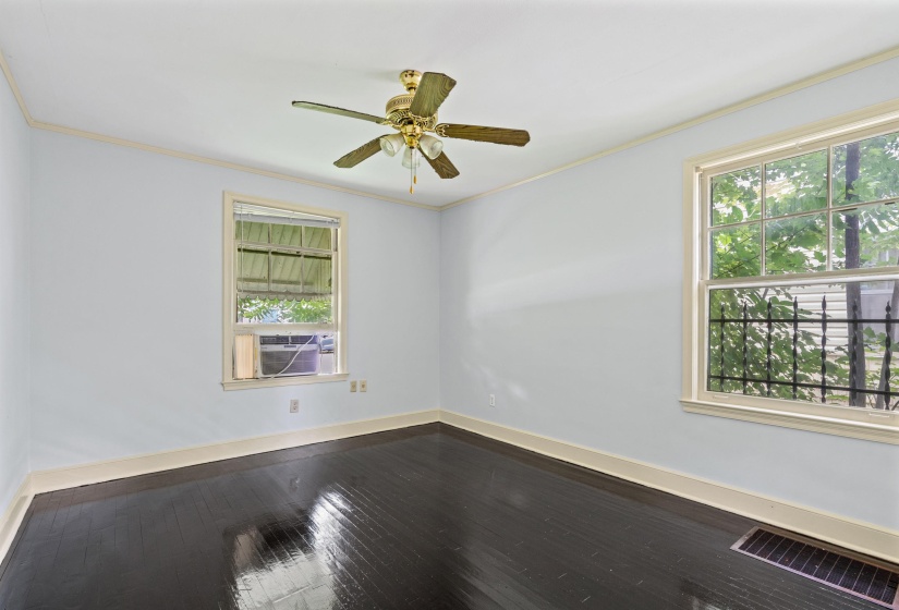 777 PRESCOTT ST, Memphis, Tennessee 38111, 3 Bedroom Bedrooms, 6 Room Rooms,2 BathroomBathrooms,Residential,For Sale,PRESCOTT,0,10226262