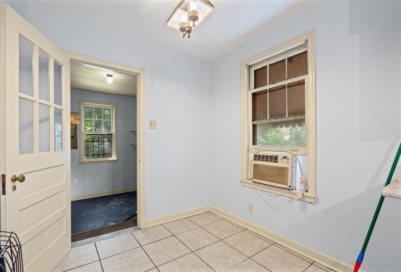 777 PRESCOTT ST, Memphis, Tennessee 38111, 3 Bedroom Bedrooms, 6 Room Rooms,2 BathroomBathrooms,Residential,For Sale,PRESCOTT,0,10226262