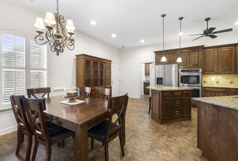 195 CHEROKEE CIR, Oakland, Tennessee 38060, 4 Bedroom Bedrooms, 6 Room Rooms,3 BathroomBathrooms,Residential,For Sale,CHEROKEE,0,10224625