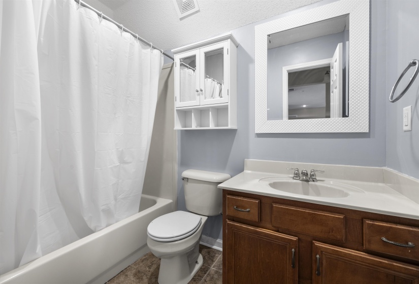 11199 BERNADETTE CV, Arlington, Tennessee 38002, 5 Bedroom Bedrooms, 3 Room Rooms,3 BathroomBathrooms,Residential,For Sale,BERNADETTE,0,10225902