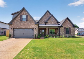 245 LAUREL WOOD LN, Oakland, Tennessee 38060, 4 Bedroom Bedrooms, 9 Room Rooms,3 BathroomBathrooms,Residential,For Sale,LAUREL WOOD,0,10225907