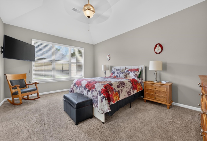 245 LAUREL WOOD LN, Oakland, Tennessee 38060, 4 Bedroom Bedrooms, 9 Room Rooms,3 BathroomBathrooms,Residential,For Sale,LAUREL WOOD,0,10225907