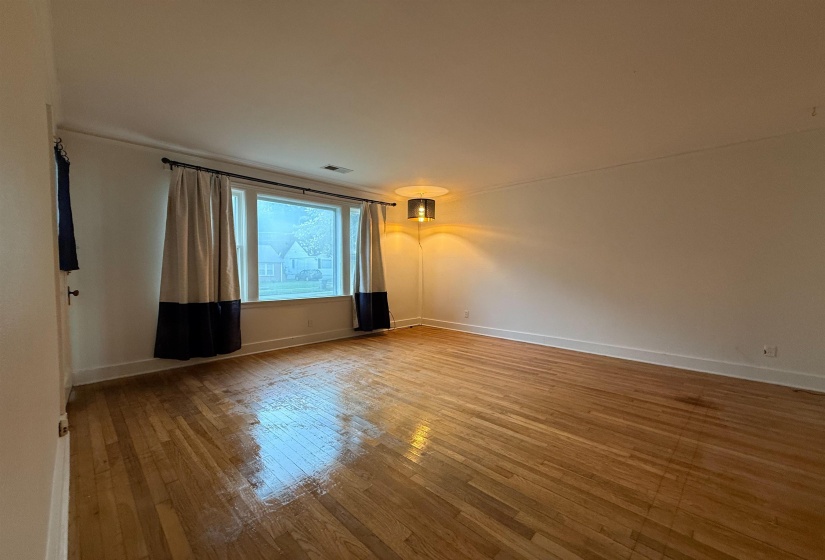 134 GREER ST, Memphis, Tennessee 38111, 3 Bedroom Bedrooms, 7 Room Rooms,2 BathroomBathrooms,Residential,For Sale,GREER,0,10226939