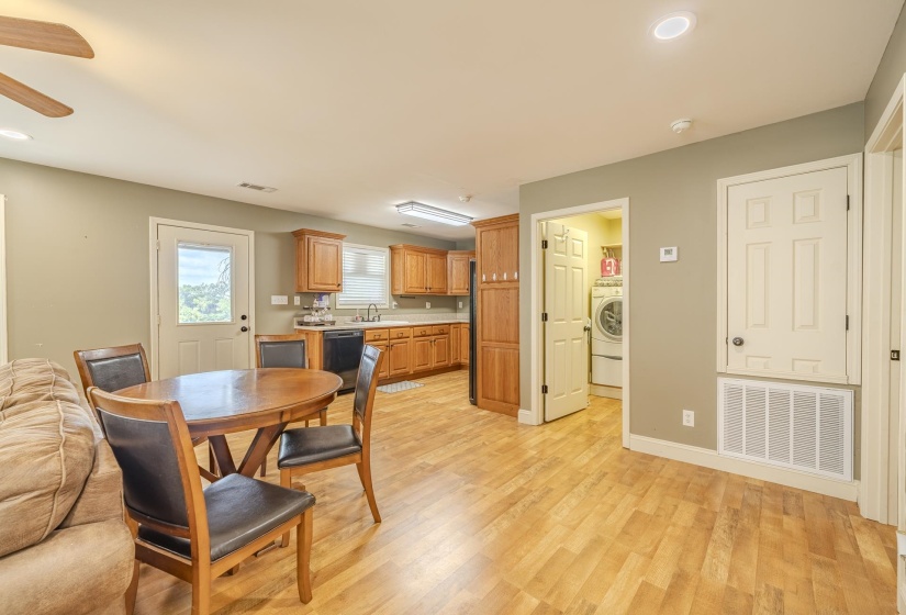965 ARNOLD LN, Savannah, Tennessee 38372, 2 Bedroom Bedrooms, 9 Room Rooms,2 BathroomBathrooms,Residential,For Sale,ARNOLD,0,10226699