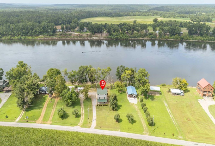965 ARNOLD LN, Savannah, Tennessee 38372, 2 Bedroom Bedrooms, 9 Room Rooms,2 BathroomBathrooms,Residential,For Sale,ARNOLD,0,10226699