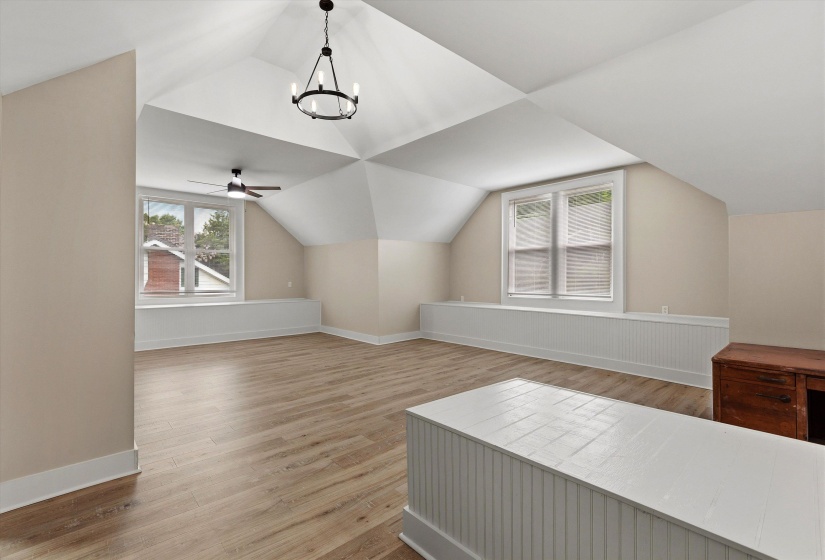2025 CENTRAL AVE, Memphis, Tennessee 38104, 5 Bedroom Bedrooms, 10 Room Rooms,3.1 BathroomBathrooms,Residential,For Sale,CENTRAL,0,10224951