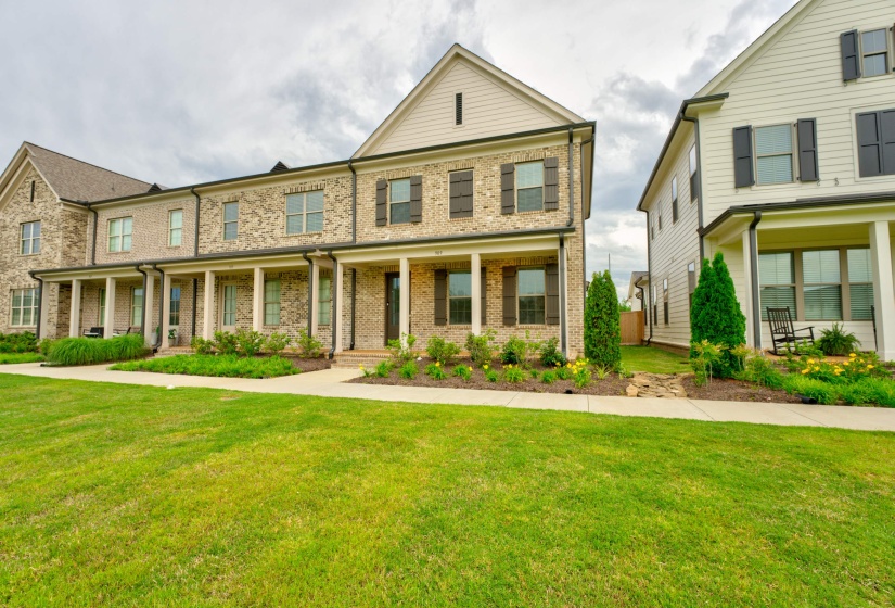 909 UFTON ALY, Collierville, Tennessee 38017, 3 Bedroom Bedrooms, 1 Room Rooms,2.1 BathroomBathrooms,Residential,For Sale,UFTON,0,10226089