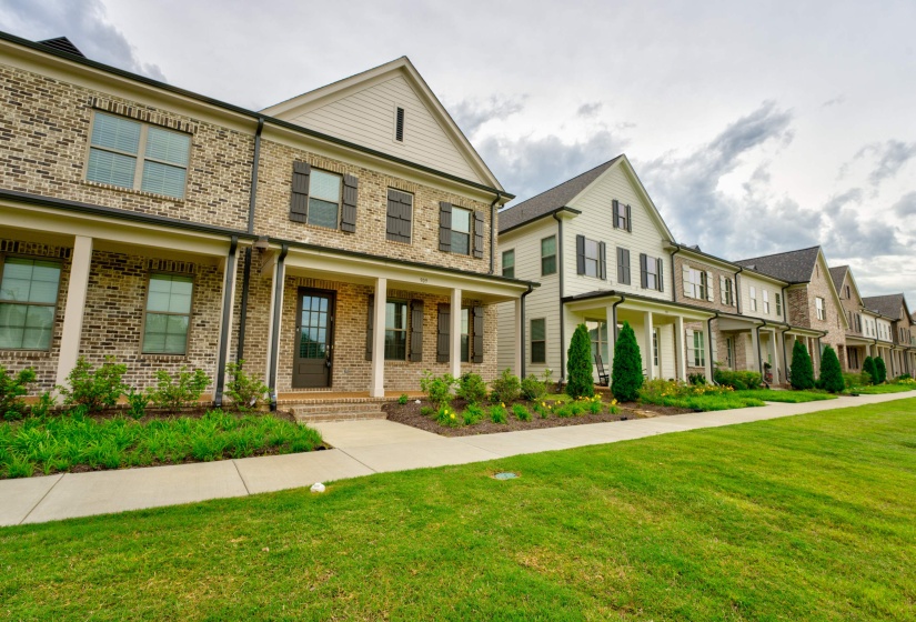 909 UFTON ALY, Collierville, Tennessee 38017, 3 Bedroom Bedrooms, 1 Room Rooms,2.1 BathroomBathrooms,Residential,For Sale,UFTON,0,10226089