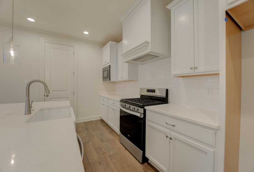 909 UFTON ALY, Collierville, Tennessee 38017, 3 Bedroom Bedrooms, 1 Room Rooms,2.1 BathroomBathrooms,Residential,For Sale,UFTON,0,10226089