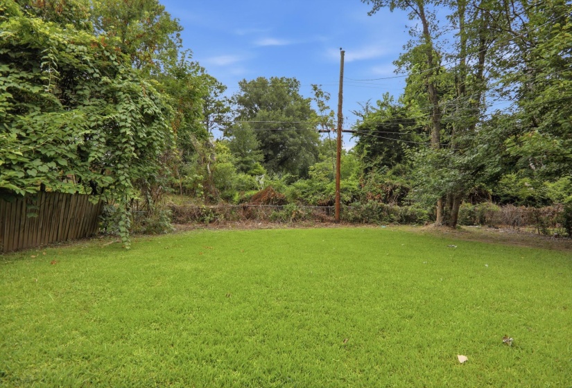 506 SHELBY DR, Memphis, Tennessee 38109, 3 Bedroom Bedrooms, 5 Room Rooms,1 BathroomBathrooms,Residential,For Sale,SHELBY,0,10226886