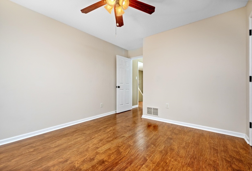 1037 BURSLEM CV, Cordova, Tennessee 38018, 5 Bedroom Bedrooms, 1 Room Rooms,3.1 BathroomBathrooms,Residential,For Sale,BURSLEM,0,10226413