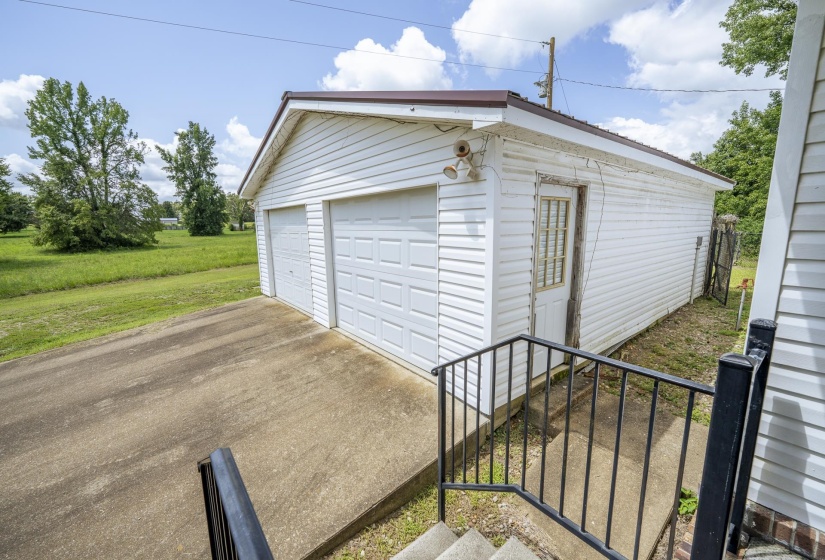 859 OLD MORRIS CHAPEL RD, Adamsville, Tennessee 38310, 3 Bedroom Bedrooms, 10 Room Rooms,2 BathroomBathrooms,Residential,For Sale,OLD MORRIS CHAPEL,0,10227013