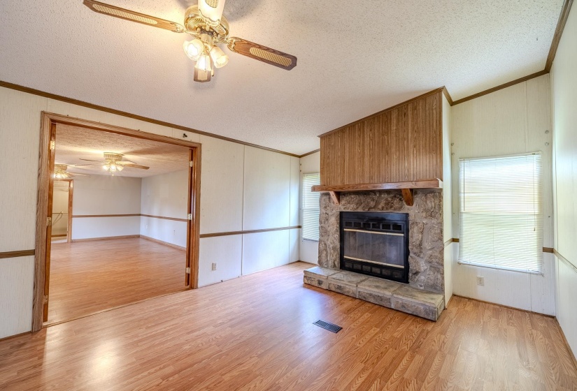 859 OLD MORRIS CHAPEL RD, Adamsville, Tennessee 38310, 3 Bedroom Bedrooms, 10 Room Rooms,2 BathroomBathrooms,Residential,For Sale,OLD MORRIS CHAPEL,0,10227013