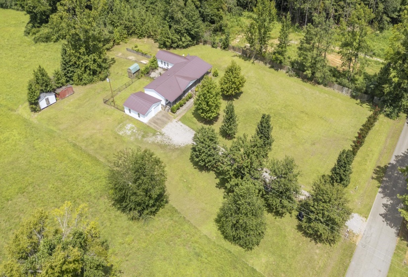 859 OLD MORRIS CHAPEL RD, Adamsville, Tennessee 38310, 3 Bedroom Bedrooms, 10 Room Rooms,2 BathroomBathrooms,Residential,For Sale,OLD MORRIS CHAPEL,0,10227013