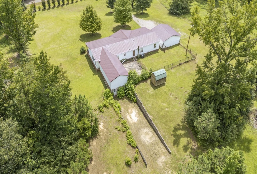 859 OLD MORRIS CHAPEL RD, Adamsville, Tennessee 38310, 3 Bedroom Bedrooms, 10 Room Rooms,2 BathroomBathrooms,Residential,For Sale,OLD MORRIS CHAPEL,0,10227013