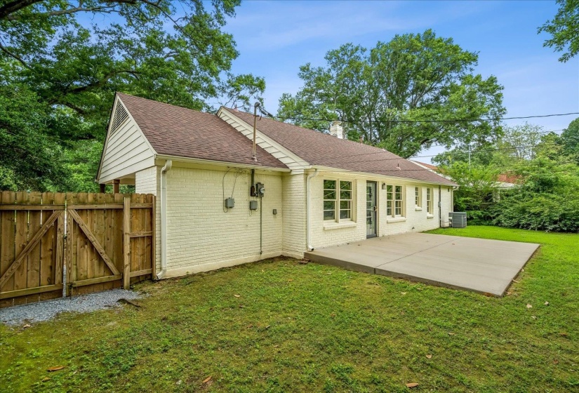 294 MCELROY RD, Memphis, Tennessee 38120, 3 Bedroom Bedrooms, 6 Room Rooms,2 BathroomBathrooms,Residential,For Sale,MCELROY,0,10225989