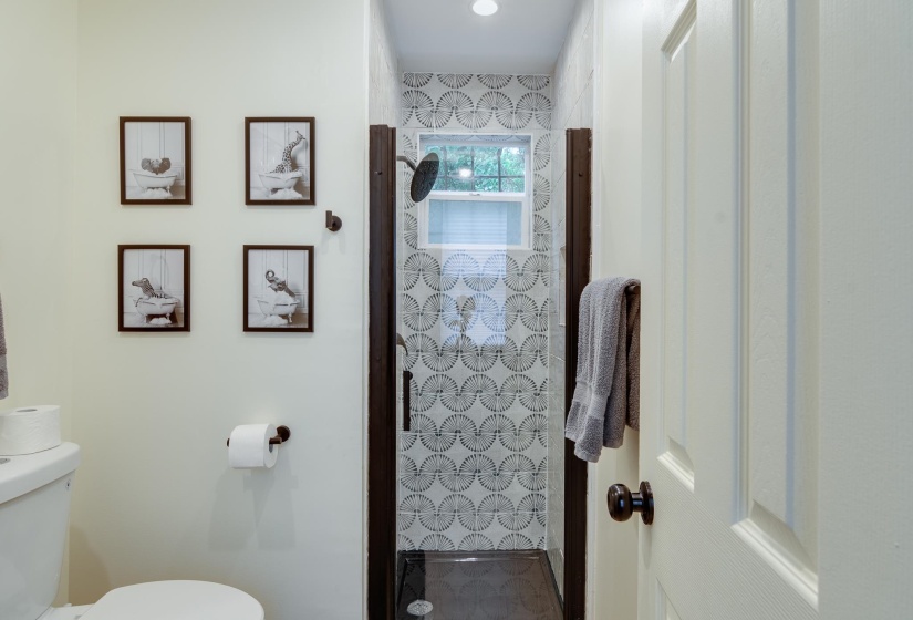 843 LANE AVE, Memphis, Tennessee 38105, 2 Bedroom Bedrooms, 4 Room Rooms,2 BathroomBathrooms,Residential,For Sale,LANE,0,10226593