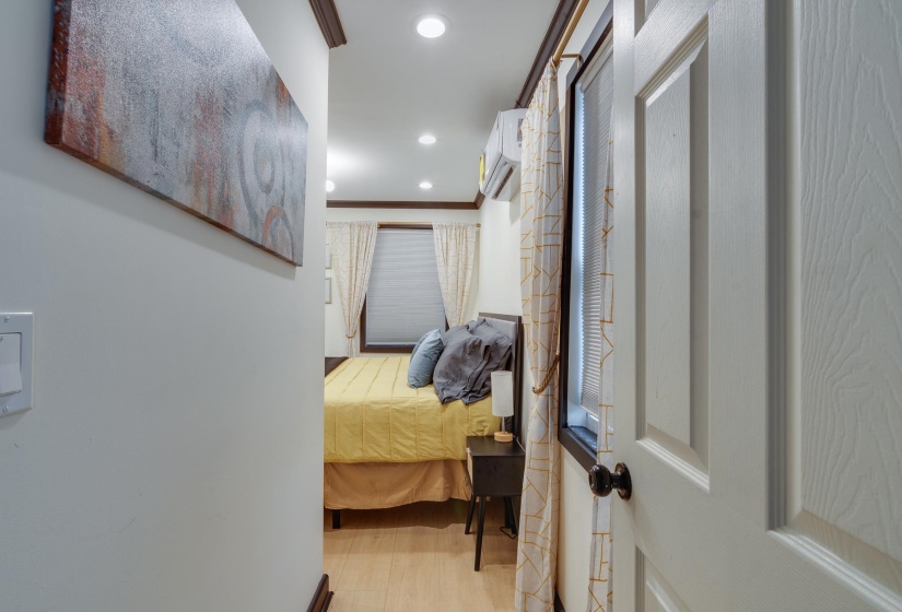 843 LANE AVE, Memphis, Tennessee 38105, 2 Bedroom Bedrooms, 4 Room Rooms,2 BathroomBathrooms,Residential,For Sale,LANE,0,10226593