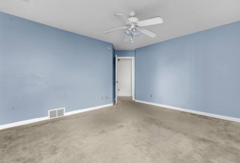 7563 CORDOVA CLUB DR, Cordova, Tennessee 38018, 4 Bedroom Bedrooms, 3 Room Rooms,3 BathroomBathrooms,Residential,For Sale,CORDOVA CLUB,0,10213209