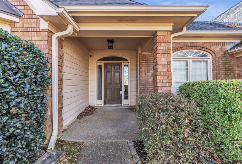 7563 CORDOVA CLUB DR, Cordova, Tennessee 38018, 4 Bedroom Bedrooms, 3 Room Rooms,3 BathroomBathrooms,Residential,For Sale,CORDOVA CLUB,0,10213209