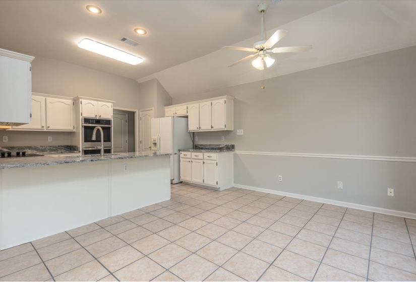 7483 MULLIGAN LN, Cordova, Tennessee 38018, 3 Bedroom Bedrooms, 6 Room Rooms,2 BathroomBathrooms,Residential,For Sale,MULLIGAN,0,10218975