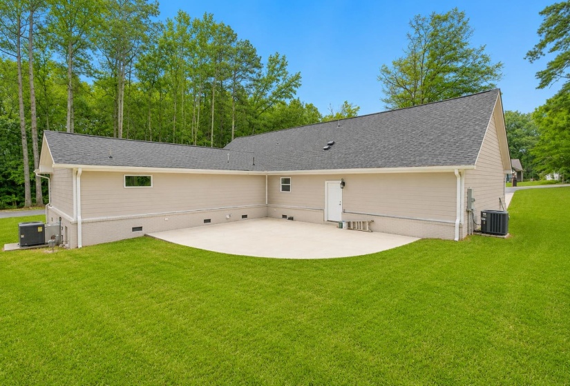 1104 PEARL ST, Iuka, Mississippi 38852, 4 Bedroom Bedrooms, 13 Room Rooms,4 BathroomBathrooms,Residential,For Sale,PEARL,0,10228047