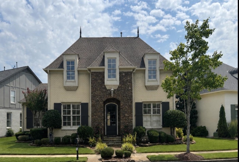 1897 PENSHURST DR, Collierville, Tennessee 38017, 4 Bedroom Bedrooms, 8 Room Rooms,3.1 BathroomBathrooms,Residential,For Sale,PENSHURST,0,10218751