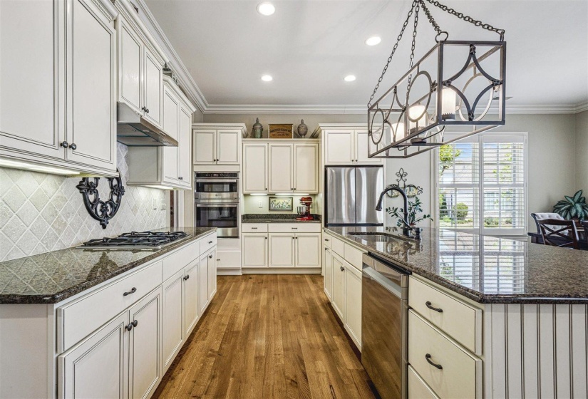 1897 PENSHURST DR, Collierville, Tennessee 38017, 4 Bedroom Bedrooms, 8 Room Rooms,3.1 BathroomBathrooms,Residential,For Sale,PENSHURST,0,10218751