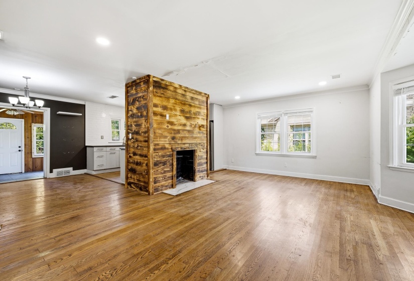 7 ALICIA DR, Memphis, Tennessee 38112, 2 Bedroom Bedrooms, 6 Room Rooms,1 BathroomBathrooms,Residential,For Sale,ALICIA,0,10226295