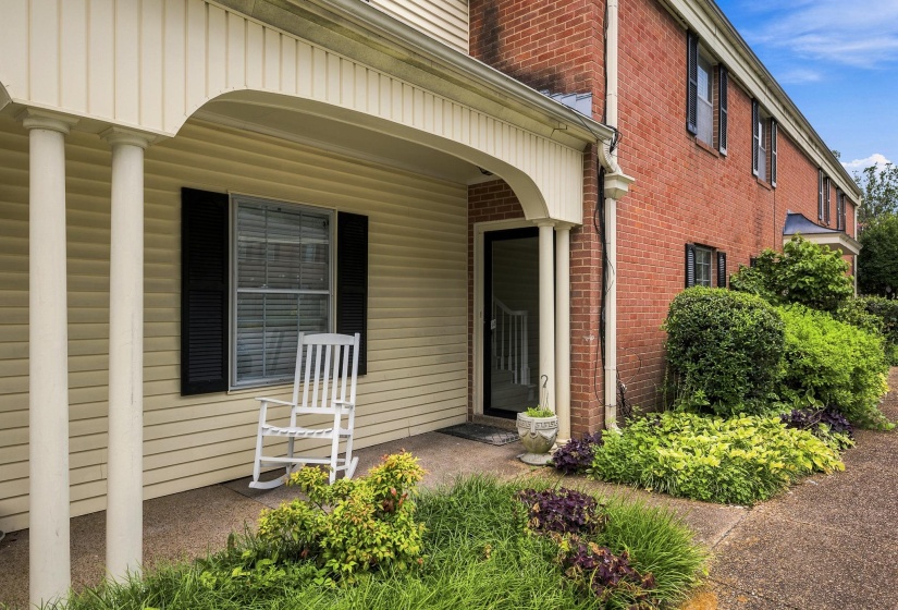 5726 QUINCE RD, Memphis, Tennessee 38119, 2 Bedroom Bedrooms, 5 Room Rooms,1.1 BathroomBathrooms,Residential,For Sale,QUINCE,0,10226390