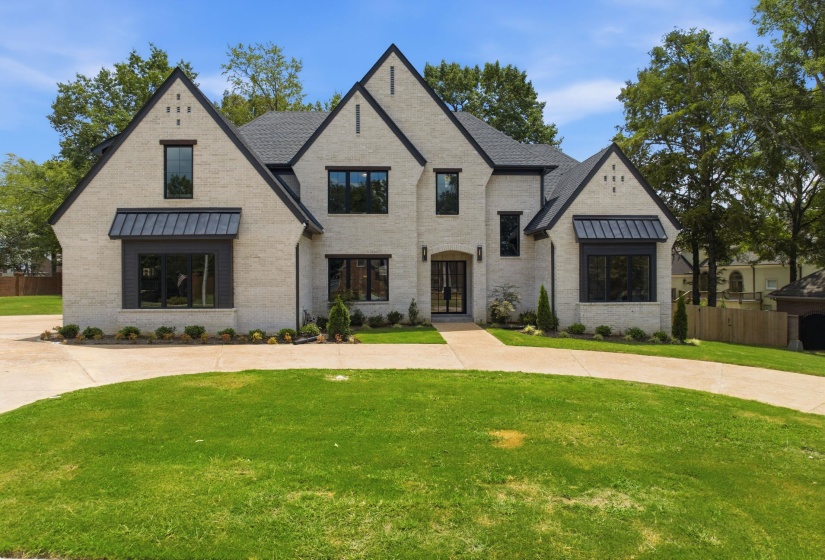 739 POLO RUN DR, Collierville, Tennessee 38017, 5 Bedroom Bedrooms, 9 Room Rooms,4.1 BathroomBathrooms,Residential,For Sale,POLO RUN,0,10224597