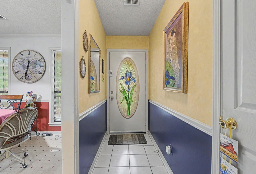 505 VAUGHN RD, Memphis, Tennessee 38122, 3 Bedroom Bedrooms, 3 Room Rooms,2 BathroomBathrooms,Residential,For Sale,VAUGHN,0,10226986
