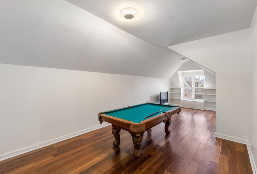 1555 LAWTON TRL, Germantown, Tennessee 38138, 5 Bedroom Bedrooms, 10 Room Rooms,3.1 BathroomBathrooms,Residential,For Sale,LAWTON,0,10226357