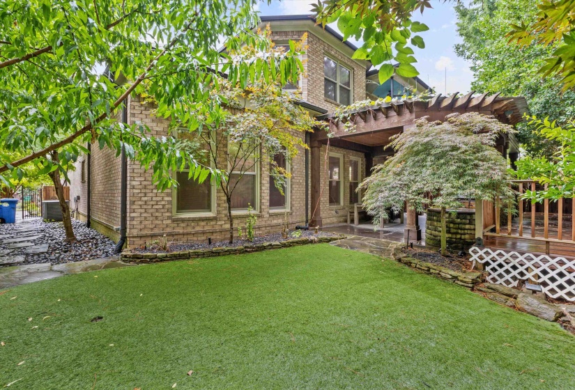 1555 LAWTON TRL, Germantown, Tennessee 38138, 5 Bedroom Bedrooms, 10 Room Rooms,3.1 BathroomBathrooms,Residential,For Sale,LAWTON,0,10226357