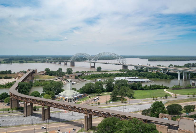 109 MAIN ST, Memphis, Tennessee 38103, 1 Bedroom Bedrooms, 3 Room Rooms,1 BathroomBathrooms,Residential,For Sale,MAIN,0,10226243