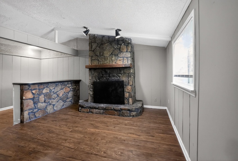 4286 TONAWANDA ST, Memphis, Tennessee 38109, 3 Bedroom Bedrooms, 6 Room Rooms,1.2 BathroomBathrooms,Residential,For Sale,TONAWANDA,0,10219852