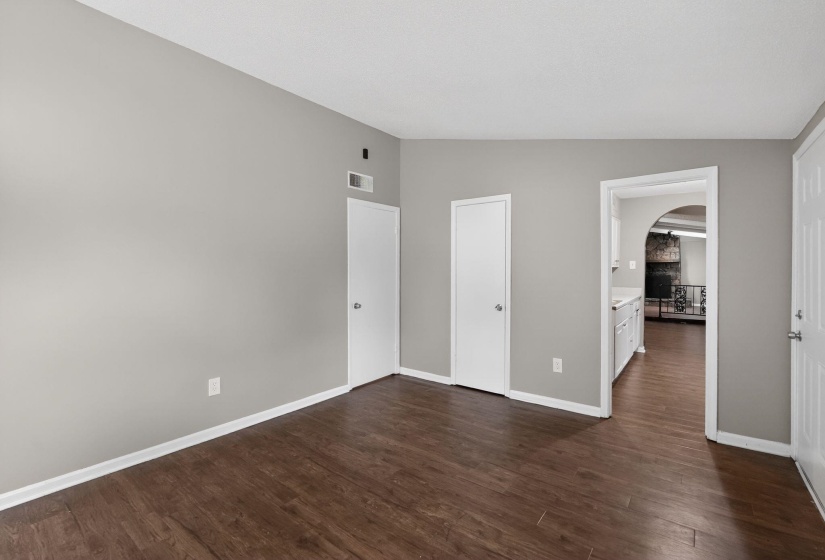 4286 TONAWANDA ST, Memphis, Tennessee 38109, 3 Bedroom Bedrooms, 6 Room Rooms,1.2 BathroomBathrooms,Residential,For Sale,TONAWANDA,0,10219852