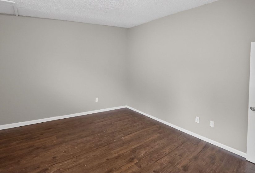 4286 TONAWANDA ST, Memphis, Tennessee 38109, 3 Bedroom Bedrooms, 6 Room Rooms,1.2 BathroomBathrooms,Residential,For Sale,TONAWANDA,0,10219852