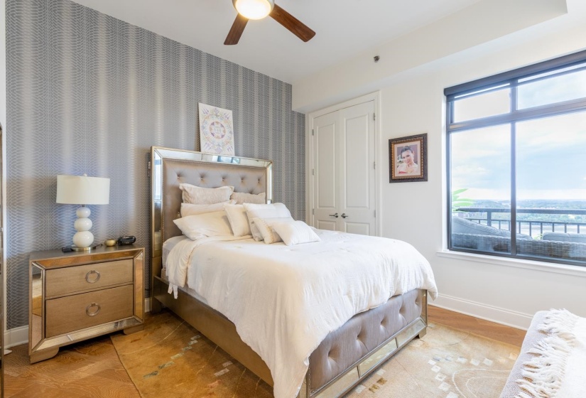 717 RIVERSIDE DR, Memphis, Tennessee 38103, 2 Bedroom Bedrooms, 5 Room Rooms,2 BathroomBathrooms,Residential,For Sale,RIVERSIDE,0,10226513