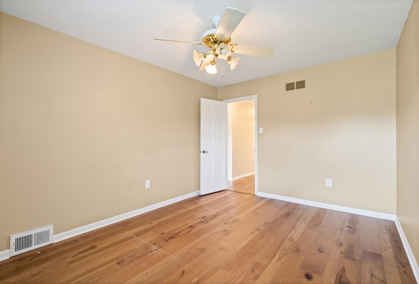123 MALONE RD, Hernando, Mississippi 38632, 4 Bedroom Bedrooms, 10 Room Rooms,2.1 BathroomBathrooms,Residential,For Sale,MALONE,0,10226297